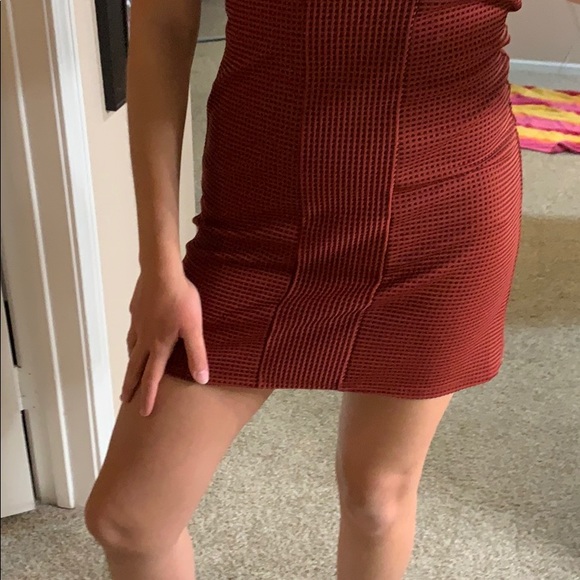 💌bundle3for15%off💌 Red short sleeve dress! - Picture 3 of 5